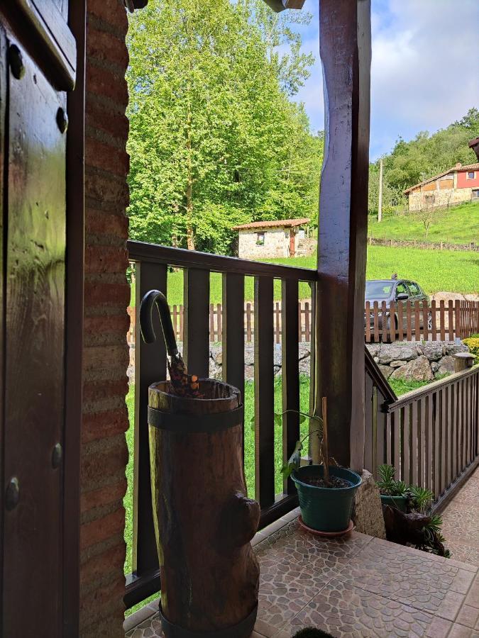 Apartamentos Rurales La Caviana Onís エクステリア 写真