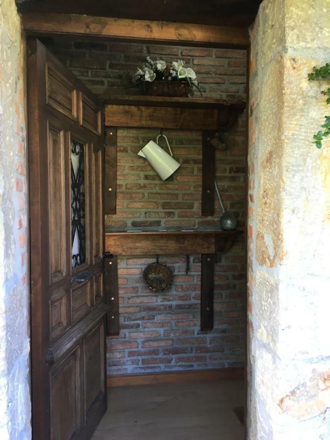 Apartamentos Rurales La Caviana Onís エクステリア 写真